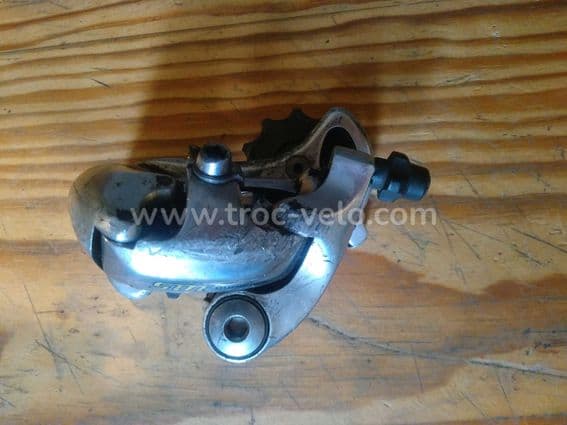 dérailleur arrière shimano 105 9V - 2