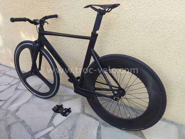 AVENTON Mataro  - 2
