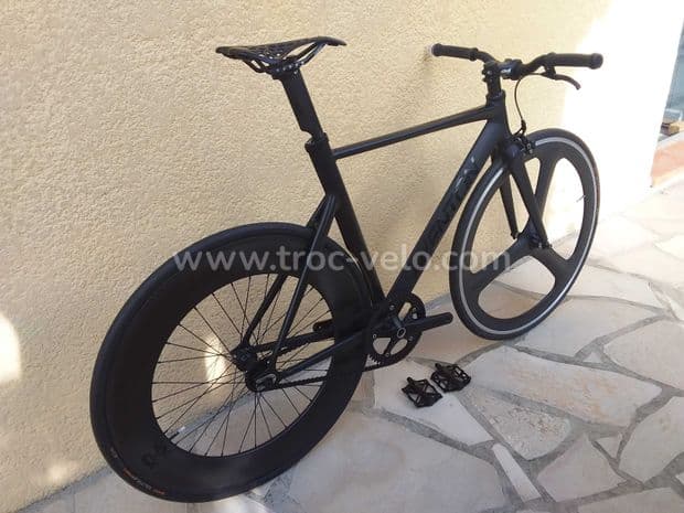 AVENTON Mataro  - 5