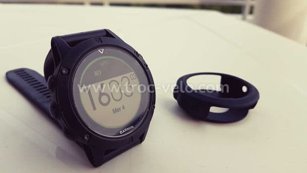 GARMIN FENIX 5 SAPPHIR - 1