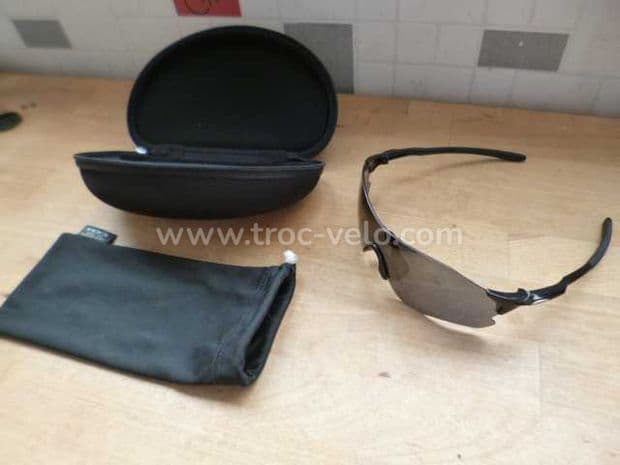 oakley radar ev zero neuves P boite rigide - 1