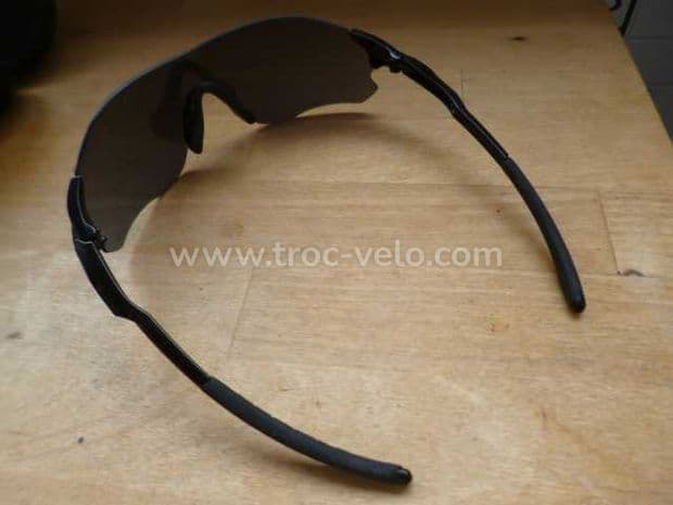 oakley radar ev zero neuves P boite rigide - 4