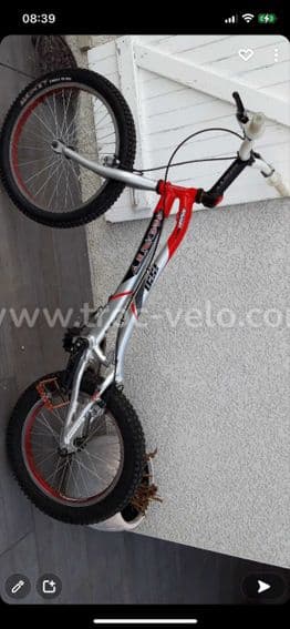 Vélo trial  - 1