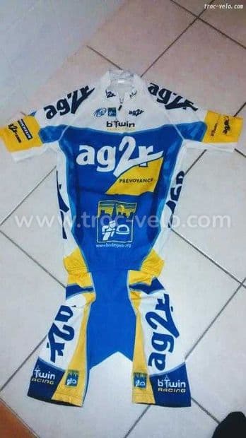 Tenue velo cycliste complète ag2r - 1