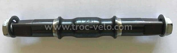 Axe pédalier CAMPAGNOLO EUCLID - 1