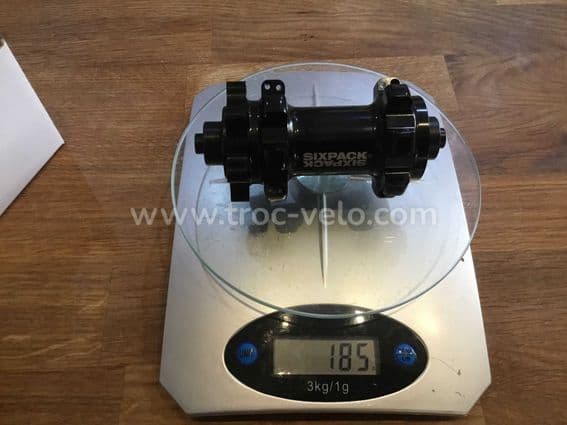 Moyeu avant sixpack racing 10/100 28 trous disque neuf  - 1
