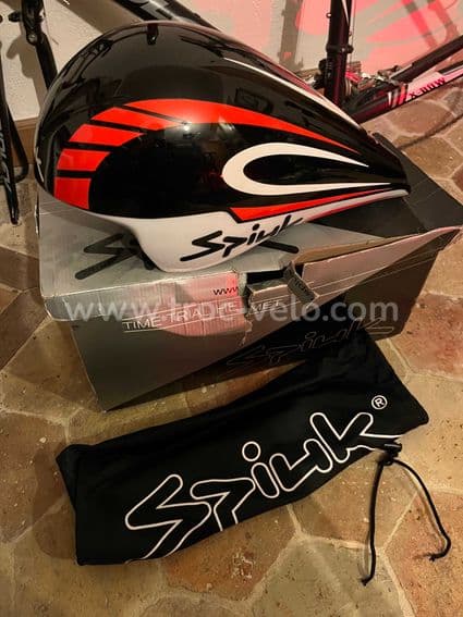Casque contre la montre  - 1