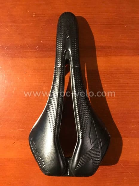selle italia XLR  super flow  rais carbone 142mm - 1