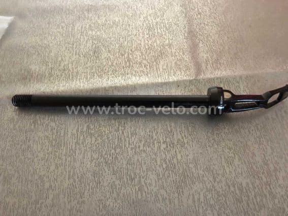 Axe traversant Rock Shock - 1