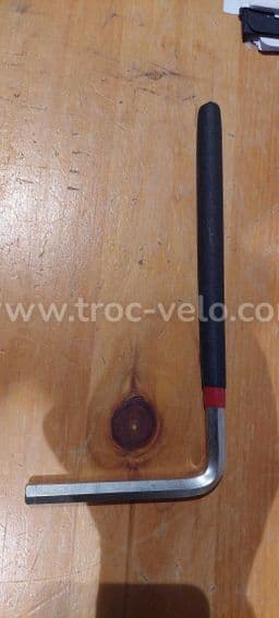 Clé Ultra Torque BBB pour boîtier pédalier Campagnolo - 1