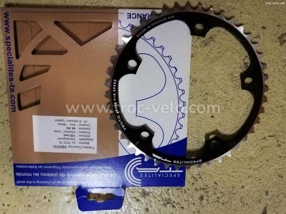 Plateau specialites ta 44 dents neuf - 1