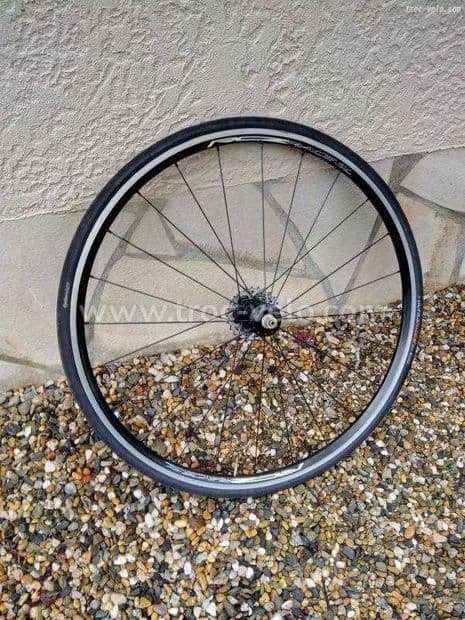 Roue arrière rcz sl corps campagnolo 820g nue - 1