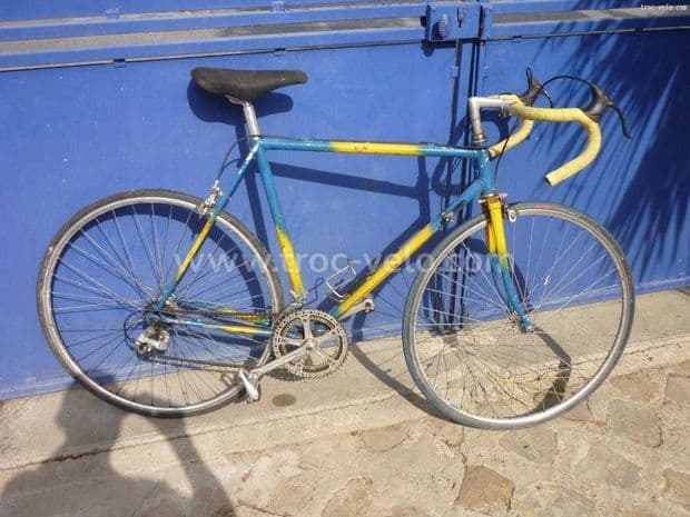 Velo de course taille 56 - 1