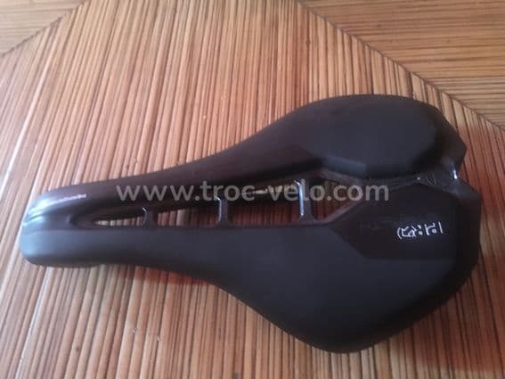 Selle  - 1