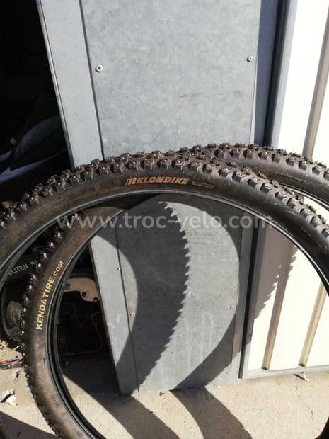 PNEU VTT à clous KENDA Klondike 29x2,10 rigide - 1