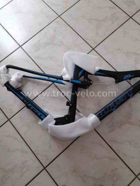 cadre blast rr 29 carbone - 1