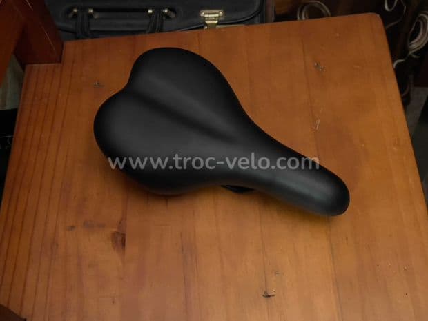 Selle DDK 155X260mm. Livraison offerte ! - 1