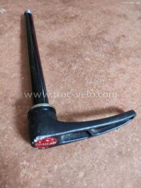 Axe roue arrière dt swiss rws 142x12 maxle rs - 1