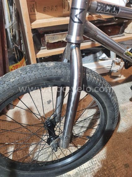 BMX ruption friction - 4
