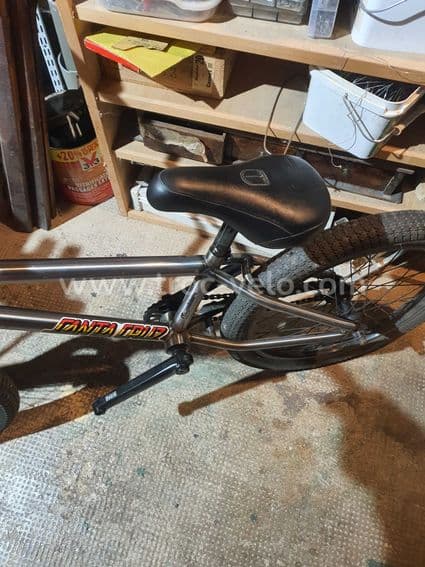 BMX ruption friction - 5