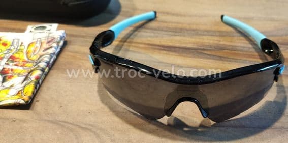 Lunettes "Oakley Radar" noir pailleté & écran Livestrong - 3