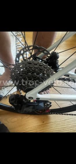 Specialized Aethos taille M – roues carbone Mavic (-1AN) freins à disque - 2