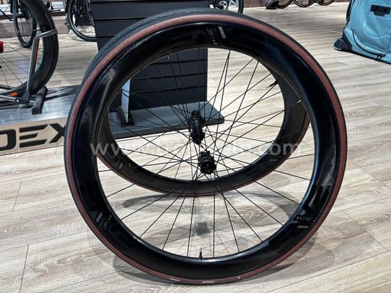 PAIRE DE ROUES ENVE SES 4.5 NOIR HG - 3