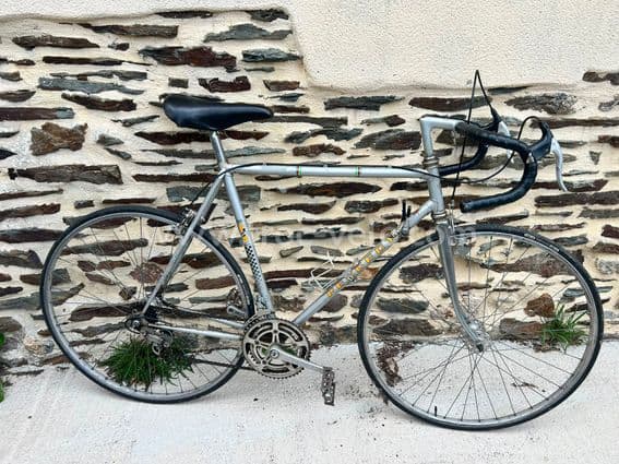 Vélo vintage Peugeot - 1