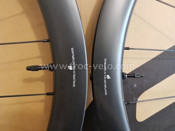 Roues carbone à pneus Gravel Cyclo-Cross SCOPE R4.A (AllRoad) 12x100mm / 12x142mm Shimano HG - 5