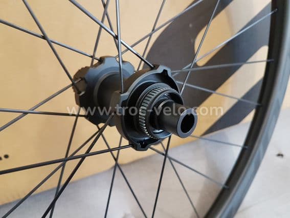 Roues carbone à pneus Gravel Cyclo-Cross SCOPE R4.A (AllRoad) 12x100mm / 12x142mm Shimano HG - 10