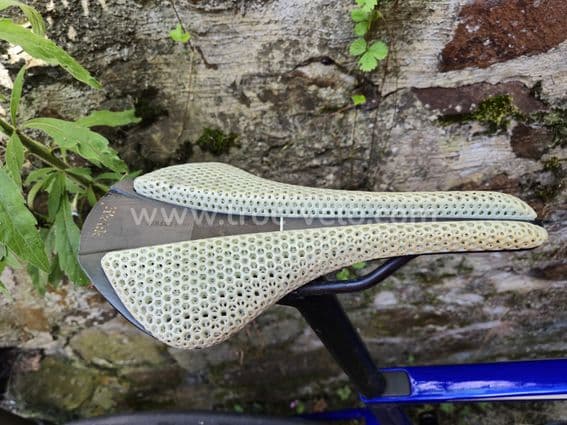 BMC TimeMachine SLR Four AXS 12V - 3