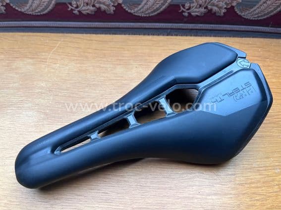 Selle Pro Stealth Curved Performance 142mm - 1