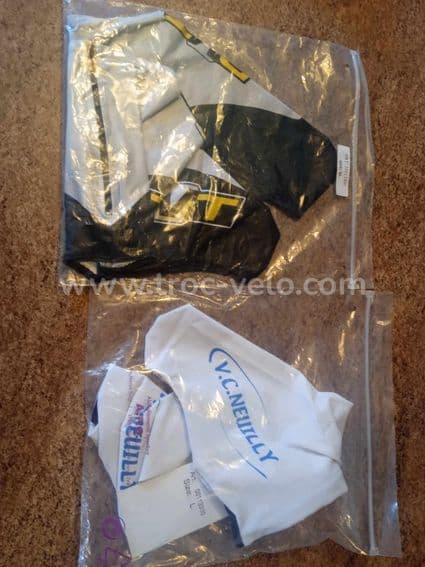 vends Couvre Chaussures Lycra neuves et d’occasion - 2