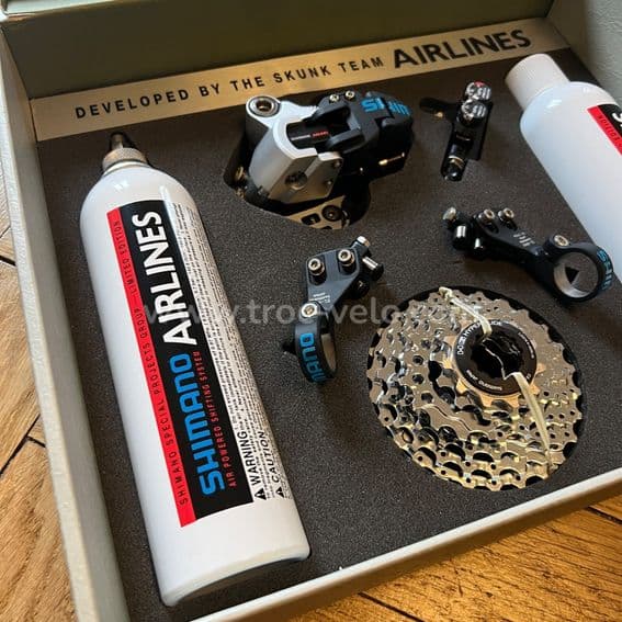 Shimano Airlines DH vintage Set NOS in box - SHIMANO - 64270 - Troc Vélo Shimano Airlines DH vintage Set NOS in box - SHIMANO - 64270 - Troc Vélo