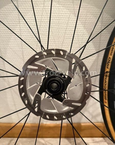 roues Shimano Dura-Ace C36 - 4