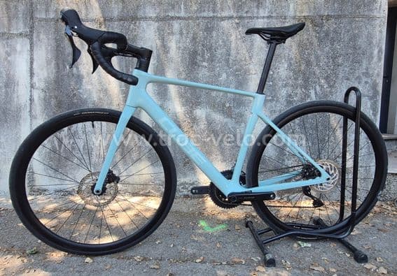 Cube - 2026 - (9,2kg) Carbone - T53cm (168-180cm) - sous garantie - 2