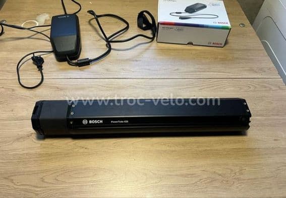 Batterie Bosch PowerTube 625 Wh + Chargeur 4A - État Neuf - 1
