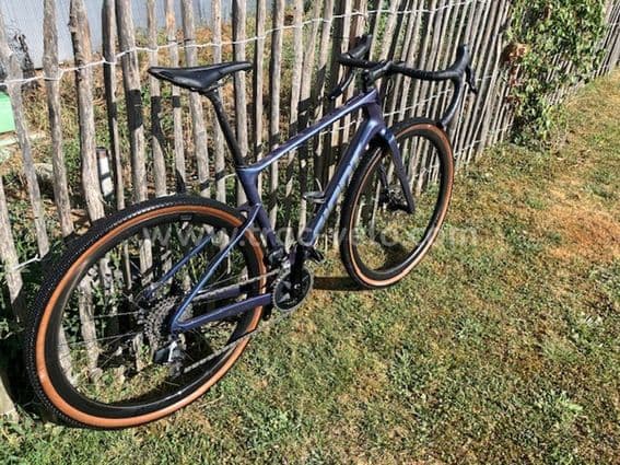 Revolt Advanced Pro 1 - 4