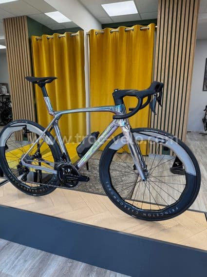 TREK MADONE SLR 9 (2025) Chroma interstellar - 1