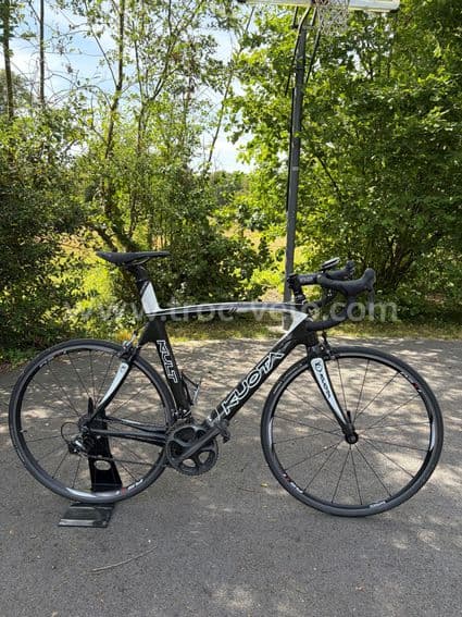 VÉLO FULL CARBONE KUOTA KULT - 1