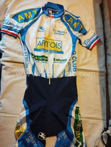 vends Combinaison Clm Manches Courtes Vc Neuilly Neuves et d Occasion - 7
