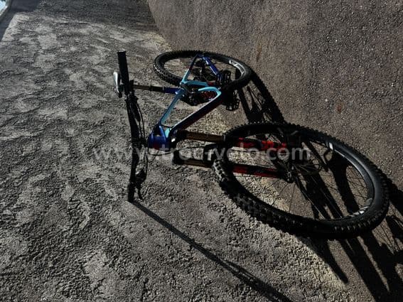 SuperFoxy Carbon RR 29” 2020 Dark Blue / Sky Blue / Flame Red - 2