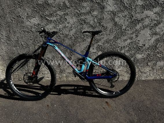 SuperFoxy Carbon RR 29” 2020 Dark Blue / Sky Blue / Flame Red - 3