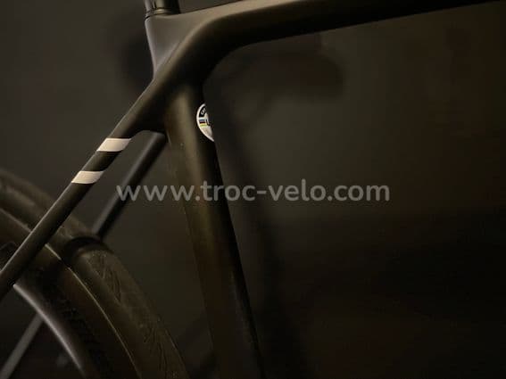 đ„rĂ©servĂ©đ„Canyon Endurace CF SLX Dura Ace Di2 12V ROTOR Lđ„ Pinarello trek scott Giant specialized - 9