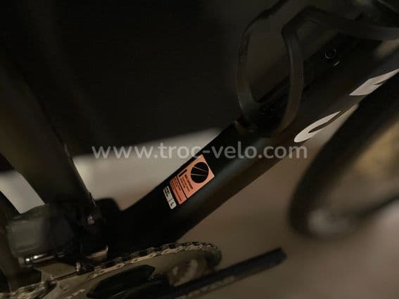 đ„rĂ©servĂ©đ„Canyon Endurace CF SLX Dura Ace Di2 12V ROTOR Lđ„ Pinarello trek scott Giant specialized - 11