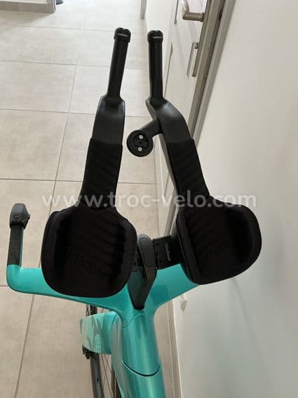 Vélo d'exception, Aquila RC Bianchi, Arkea - 3