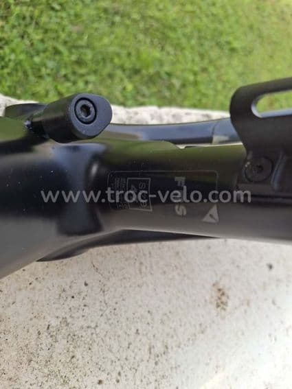 Cadre BMC ROADMACHINE RM Carbone taille 47 sous garantie - 4
