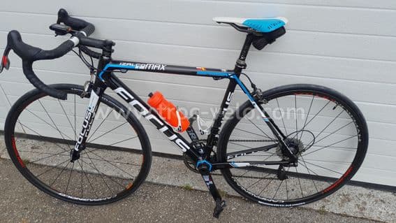 Vends vélo de route izalco Max - 1