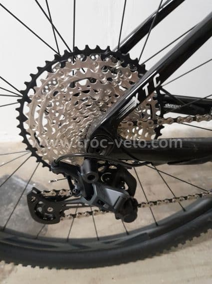 vend VTT GIANT 29 pouces carbone - 3