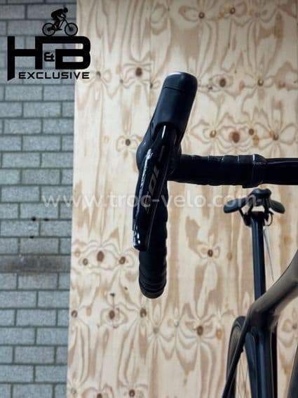 Trek Domane SL 6 Gen4 Carbon Vélo de Route Shimano 105 Di2 2023 - 4